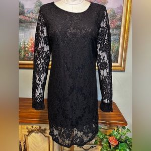 APT. 9 Black Floral Sheer Sleeve Lace Overlay Zip Back Evening Dress